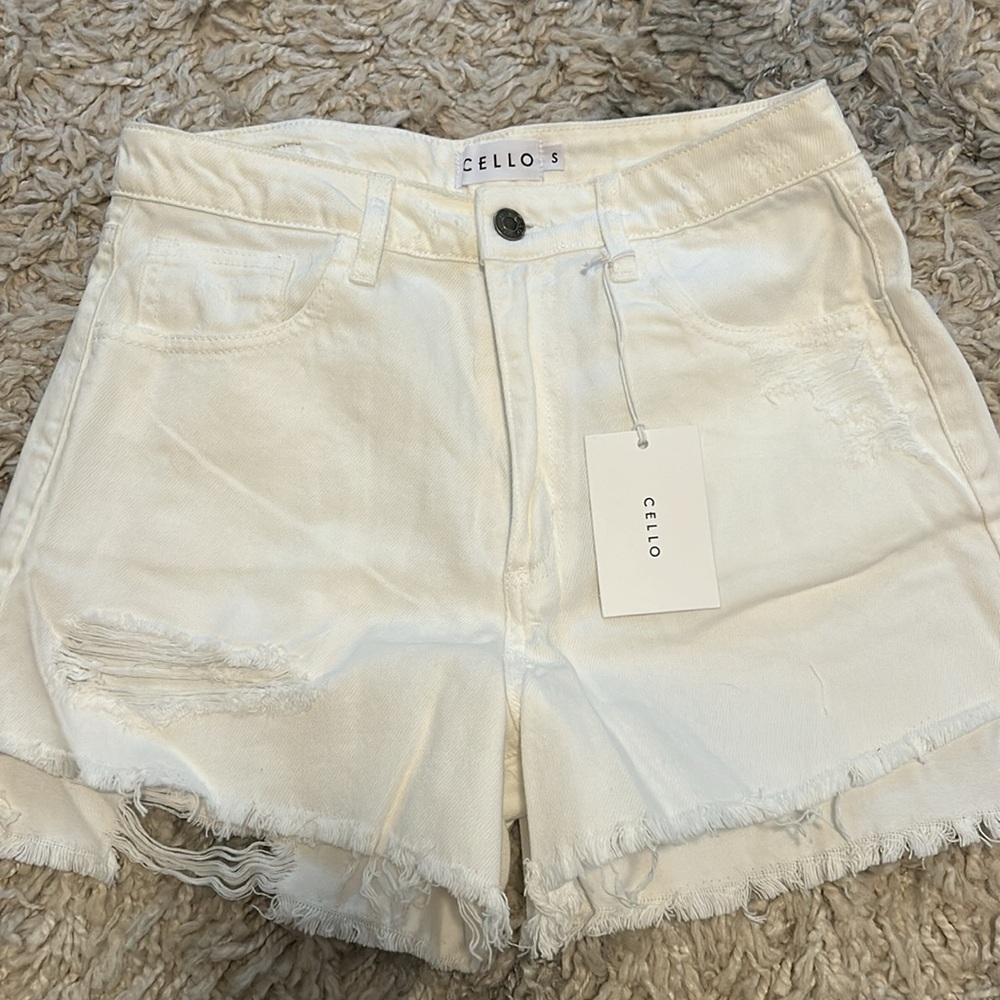 Cello High Rise Shorts - Picture 2 of 4